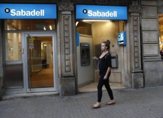 El consejo del Sabadell aprueba el cambio de sede a Alicante