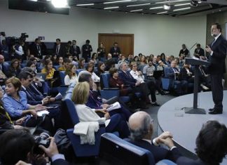 El Gobierno activa el 155 por «desobediencia rebelde» y en defensa del «interés general de España»