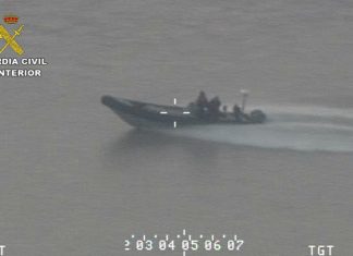 La Guardia Civil incauta en el río Guadalquivir 6 toneladas de hachís