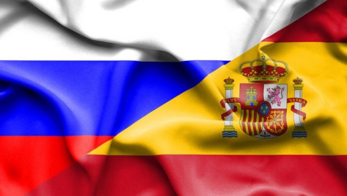 RUSIA-ESPAÑA-BANDERAS-770x437