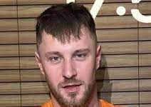 La familia del turista británico desaparecido en Praga contrata investigadores privados.